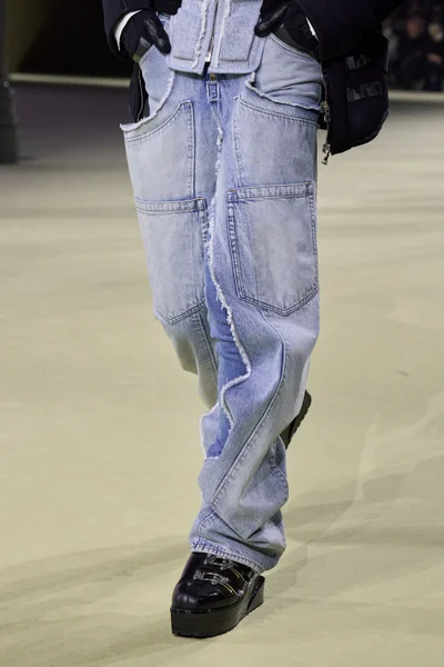 Look 57